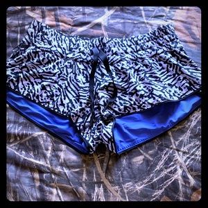 Lulu lemon 🍋 Reversible shorts